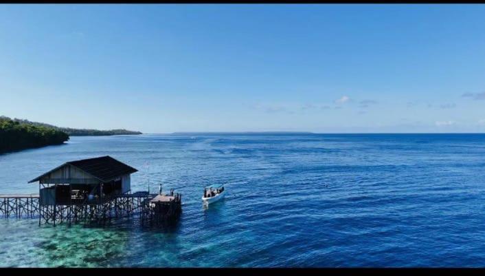 Maratua Dive Center And Lodge Maratua Island Exterior photo