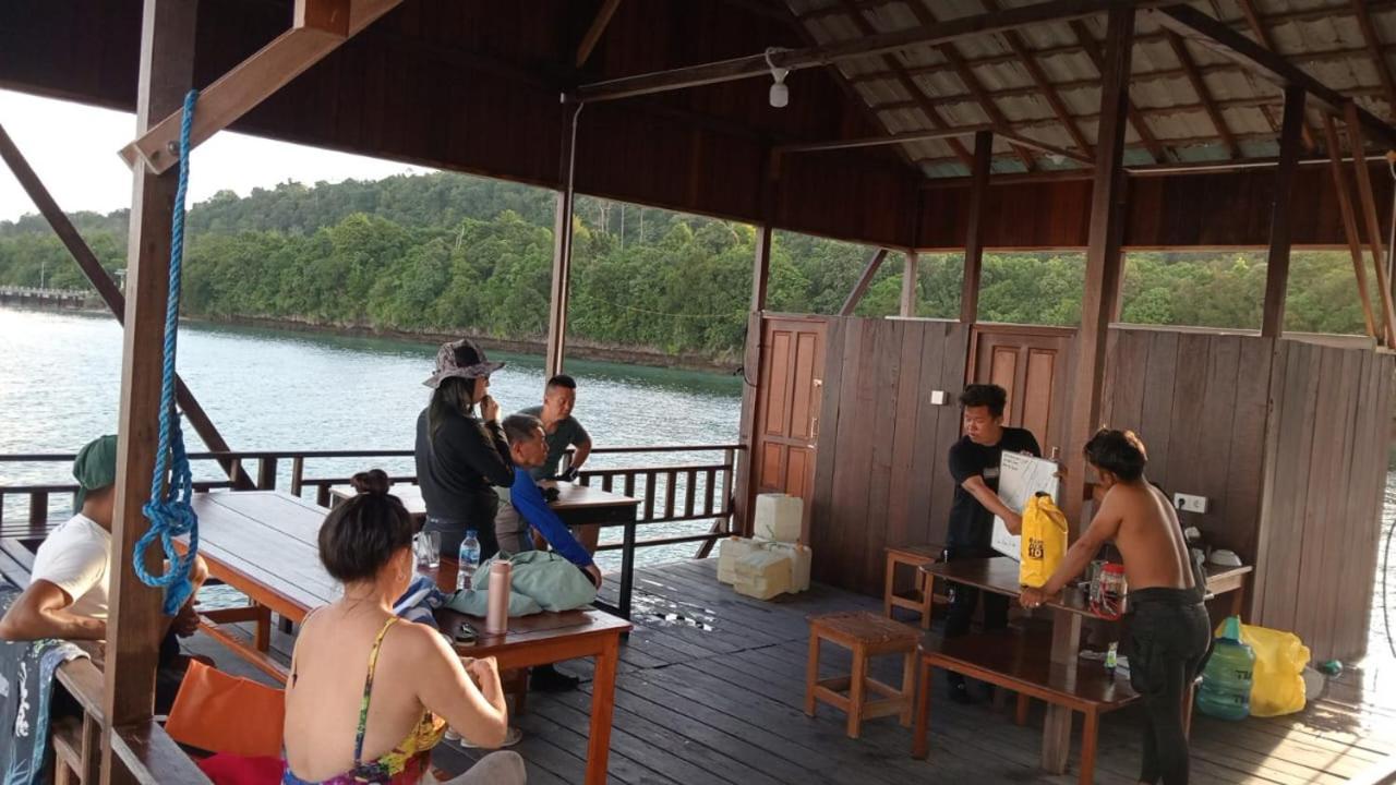 Maratua Dive Center And Lodge Maratua Island Exterior photo